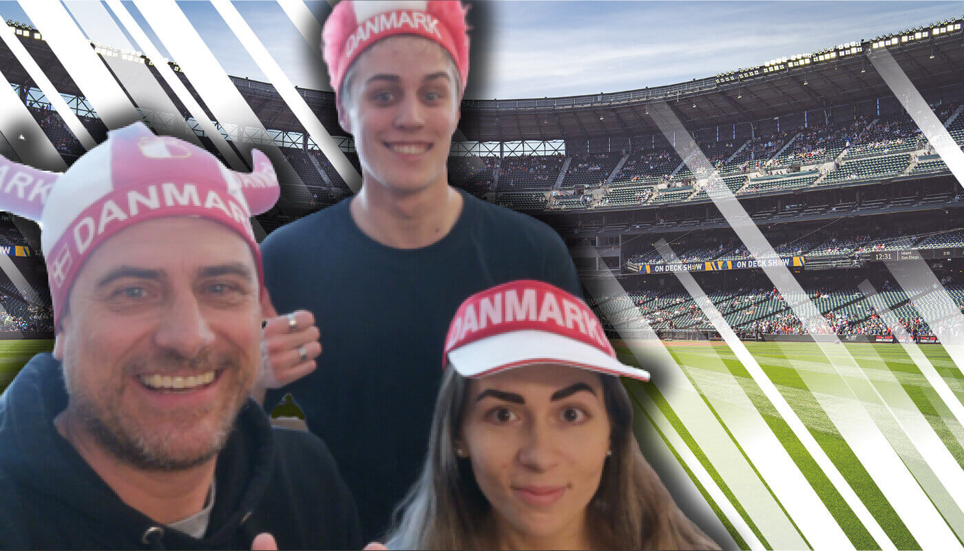 Direktør, ejer, ansatte, med Danmarks fan artikler, på stadion